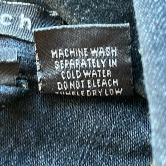 Rue21 dark wash stretch denim jacket, size L - Picture 9 of 9